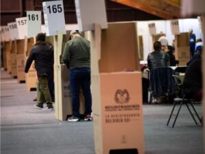 Colombia rumbo a las Elecciones 2026: Preparación y Desafíos Clave para los Comicios