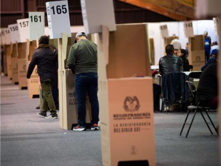 Colombia rumbo a las Elecciones 2026: Preparación y Desafíos Clave para los Comicios