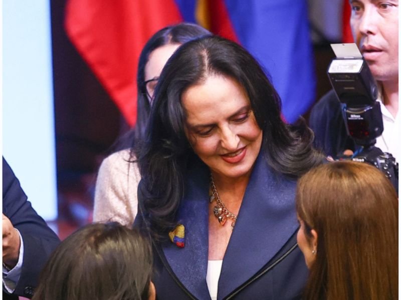 Reacción y Demanda de Transparencia de María Fernanda Cabal