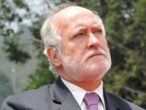 Guido Echeverri descarta reelección y define estrategia para el Congreso 2026