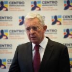 Uribe apoya De la Espriella: Alianza estratégica para la segunda vuelta 2026